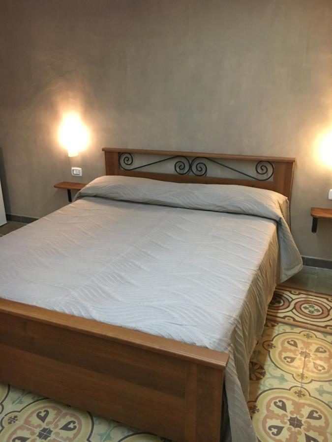 Casa Cortes Hotel Grottaglie Kültér fotó